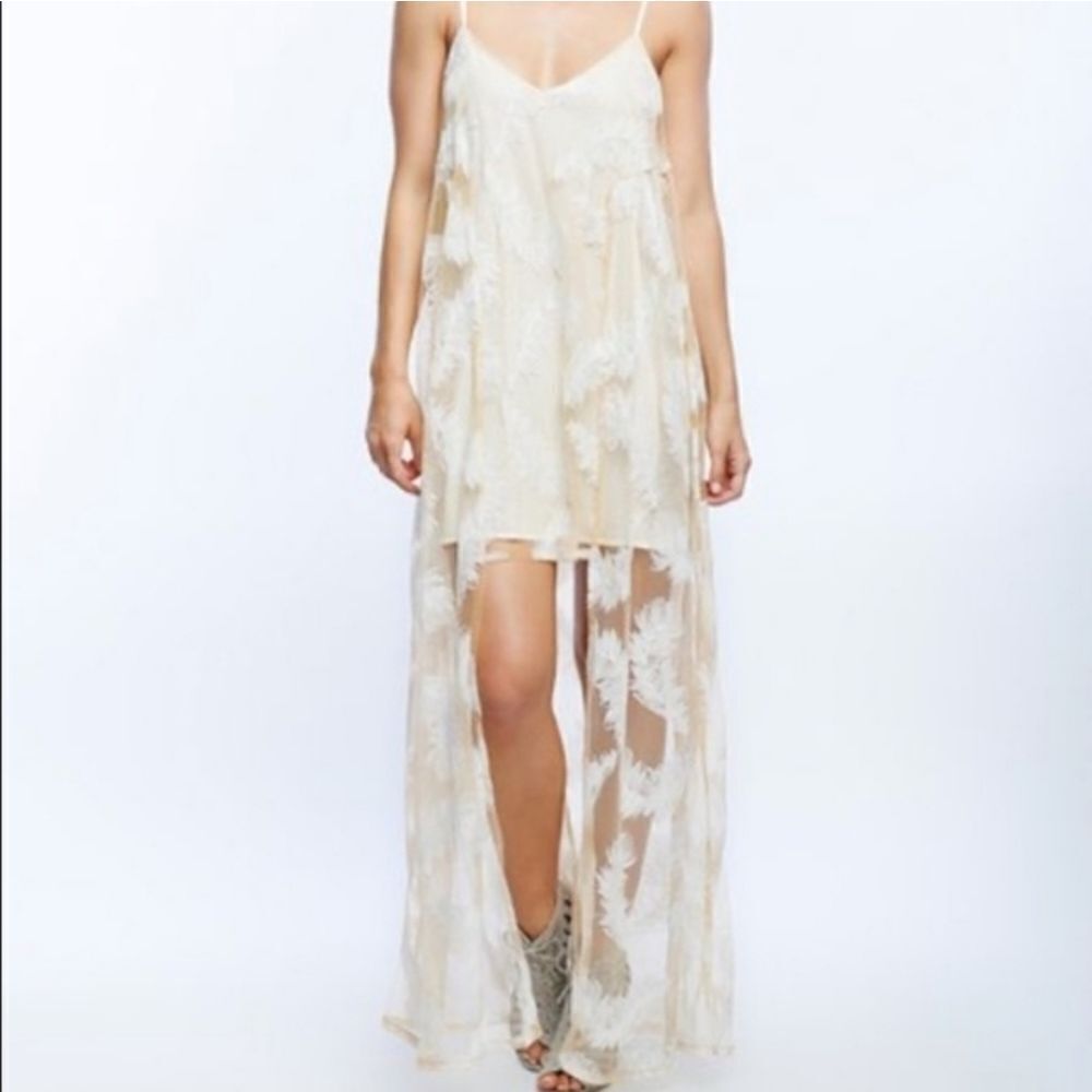 Line & Dot Cream High-Low Lace Maxi Dress